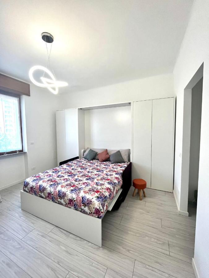 Marghespace Zona Stazione Centrale Appartamento Con Letto Matrimoniale E Bagno Milan Extérieur photo